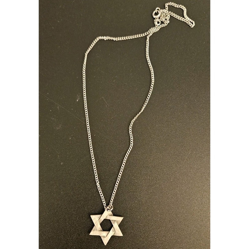 Vintage Pewter Star‎ Of David Necklace (637)